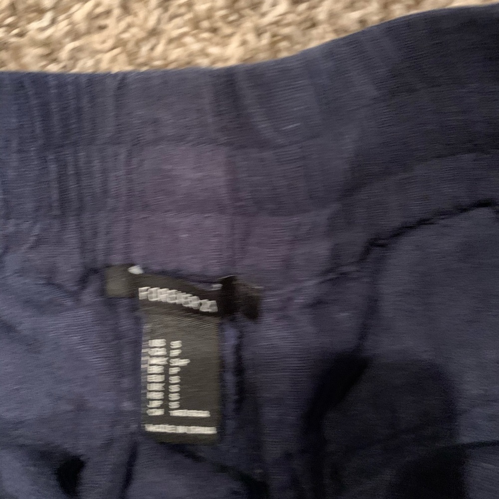 Forever 21 women’s shorts size S - Picture 5 of 5